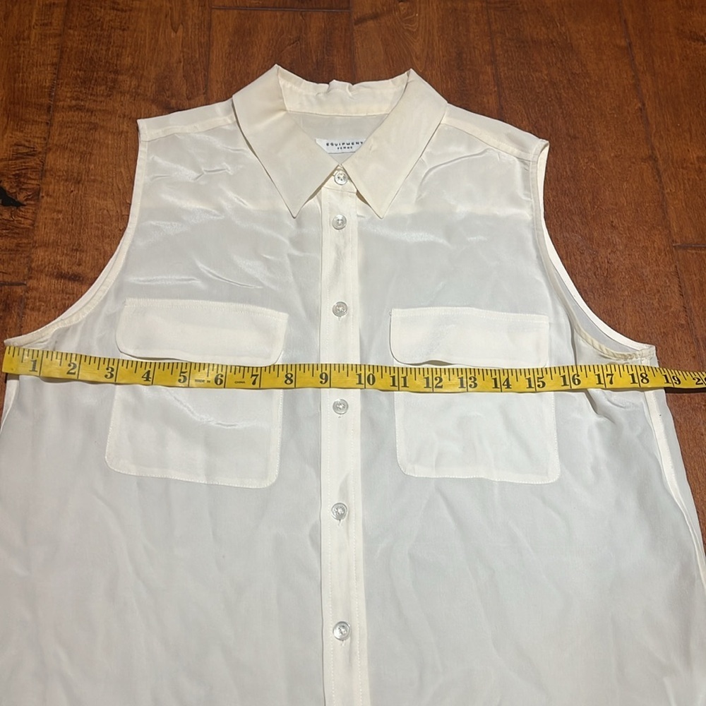 Equipment Femme Slim Signature Sleeveless Silk Button Down Tank Ivory Top Size M - Picture 5 of 8
